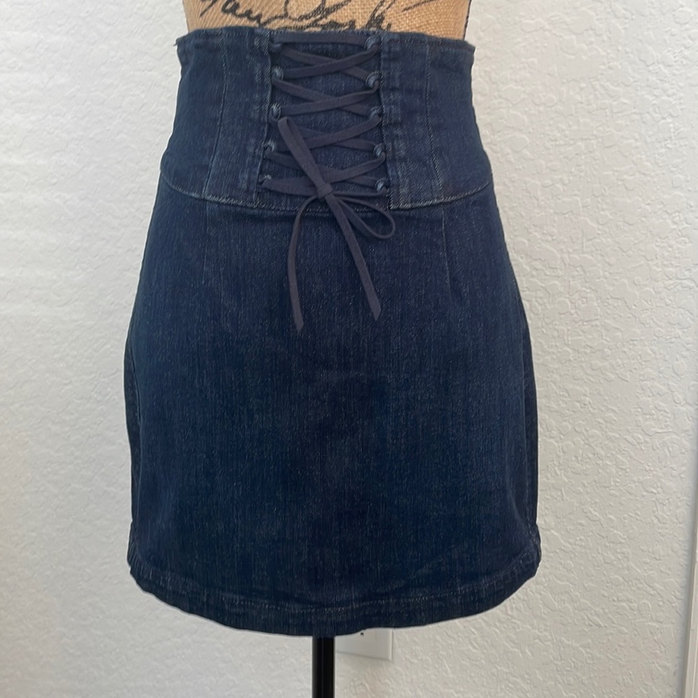 High waist denim skirt